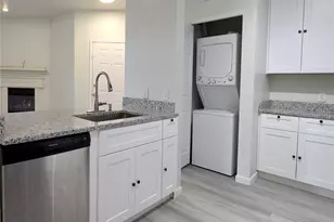 3890 S Dayton St, Aurora, CO 80014 - Photo 13