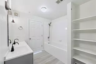 3890 S Dayton St, Aurora, CO 80014 - Photo 31