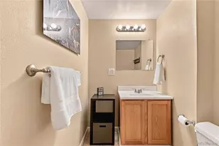 5023 S Eaton Park Way, Aurora, CO 80016 - Photo 31