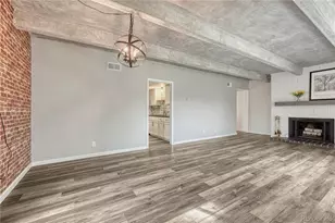2525 S Dayton Way, Denver, CO 80231 - Photo 7