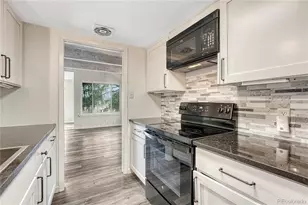 2525 S Dayton Way, Denver, CO 80231 - Photo 17