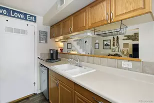 7700 W Glasgow Pl, Littleton, CO 80128 - Photo 11