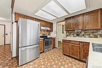 19391 E Eldorado Drive, Aurora, CO 80013 - Photo 3