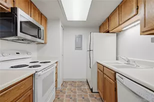 8335 Fairmount Dr, Denver, CO 80247 - Photo 5