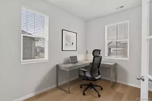 26984 E Archer Ave, Aurora, CO 80018 - Photo 5