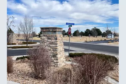 2029 S Flanders Way #B, Aurora, CO 80013 - Photo 5