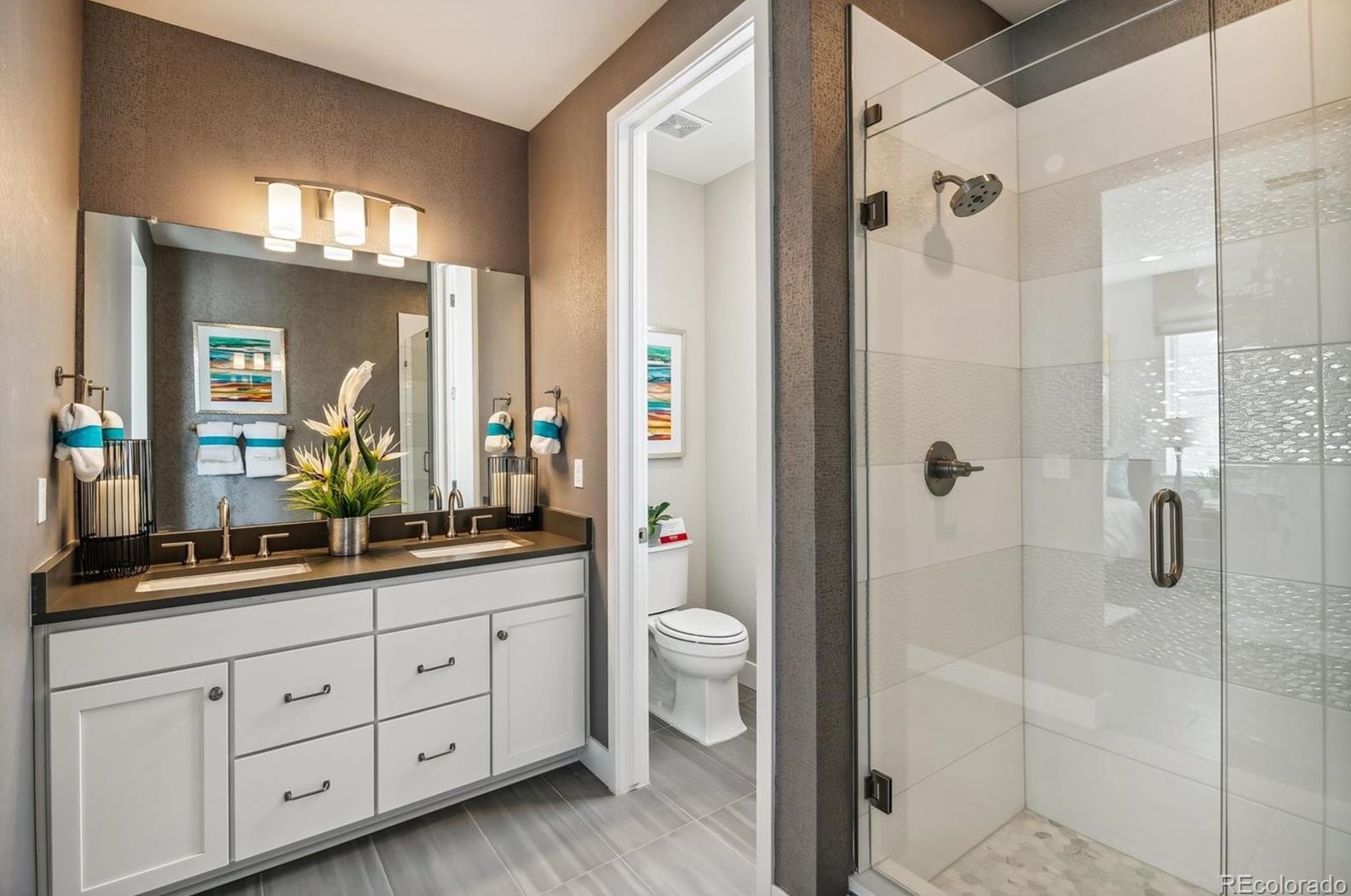 5089 Queen Ct, Littleton CO 80127-3302 exterior