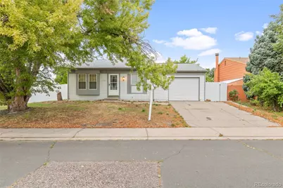 20601 E Buchanan Drive, Aurora, CO 80011 - Photo 1