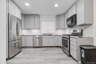 20601 E Buchanan Drive, Aurora, CO 80011 - Photo 5