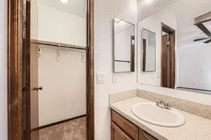 9477 W 89th Cir, Broomfield, CO 80021 - Photo 17