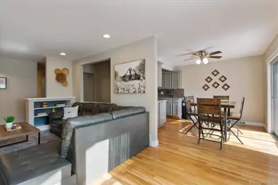 991 E Cottonwood Avenue, Centennial, CO 80121 - Photo 7