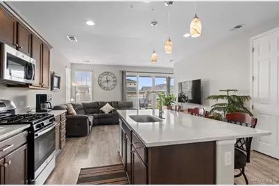 9883 Truckee Street, Commerce City, CO 80022 - Photo 3