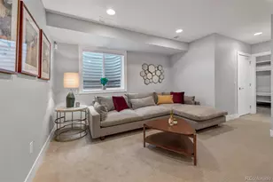 556 Madison St, Denver, CO 80206 - Photo 21