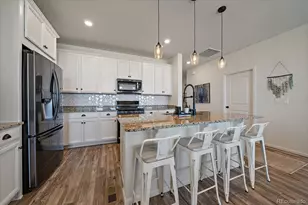 849 N Vandriver Way, Aurora, CO 80018 - Photo 13