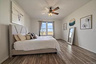 849 N Vandriver Way, Aurora, CO 80018 - Photo 19