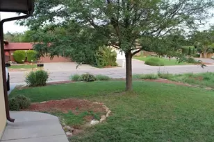 2 Bitterweed Ct, Pueblo, CO 81001 - Photo 5