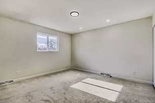 281 W Acoma Dr, Littleton, CO 80120 - Photo 11