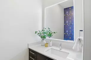 2530 Lawrence St, Denver, CO 80205 - Photo 17