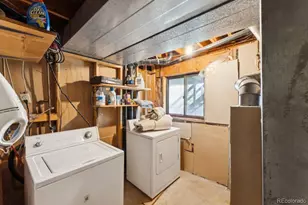17995 E Nassau Dr, Aurora, CO 80013 - Photo 23