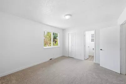 745 Mobile Street, Aurora, CO 80011 - Photo 5