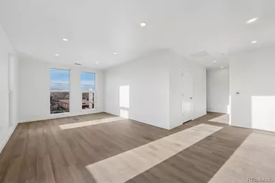 639 29th Street #600, Denver, CO 80205 - Photo 3