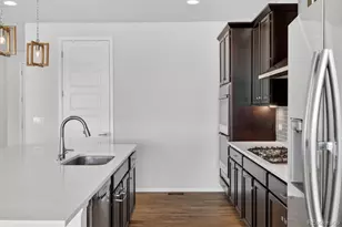609 Azalea St, Brighton, CO 80601 - Photo 5