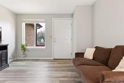 804 Lashley Street, Longmont, CO 80504 - Photo 3