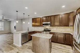 22785 E Ottawa Pl, Aurora, CO 80016 - Photo 3