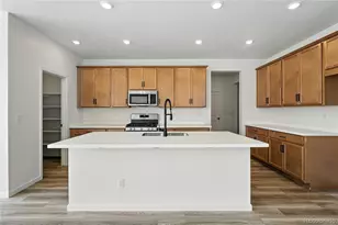 3379 N Denali St, Aurora, CO 80019 - Photo 3