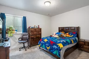 3921 Eaton Park St, Aurora, CO 80019 - Photo 35