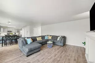 8115 Eagleview Dr, Littleton, CO 80125 - Photo 9