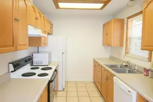 8674 Bluegrass Cir, Parker, CO 80134 - Photo 5