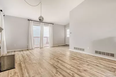 17867 E Cornell Drive, Aurora, CO 80013 - Photo 9