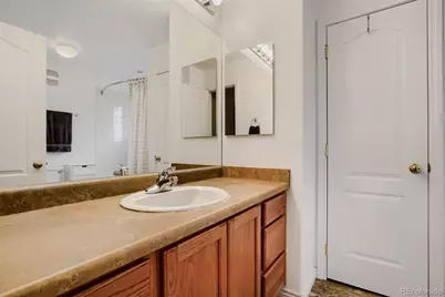 3261 S Uravan Court, Aurora, CO 80013 - Photo 17