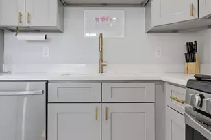 1087 Wolff St, Denver, CO 80204 - Photo 7