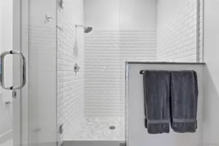 2530 Lawrence St, Denver, CO 80205 - Photo 25