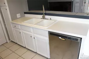 2010 S Hannibal St, Aurora, CO 80013 - Photo 9