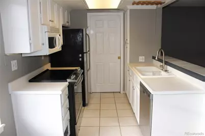 2010 S Hannibal Street #C, Aurora, CO 80013 - Photo 7