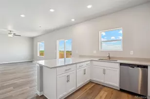 48295 Shetland Dr, Bennett, CO 80102 - Photo 5