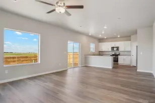 48295 Shetland Dr, Bennett, CO 80102 - Photo 3