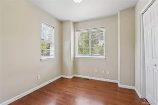 1322 Carriage Dr, Longmont, CO 80501 - Photo 11