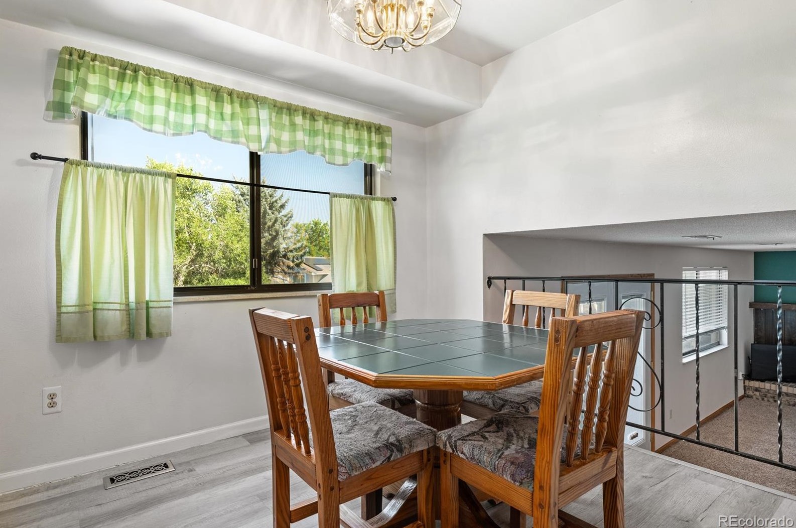 7263 Walker Pl, Littleton CO 80123-3145 exterior