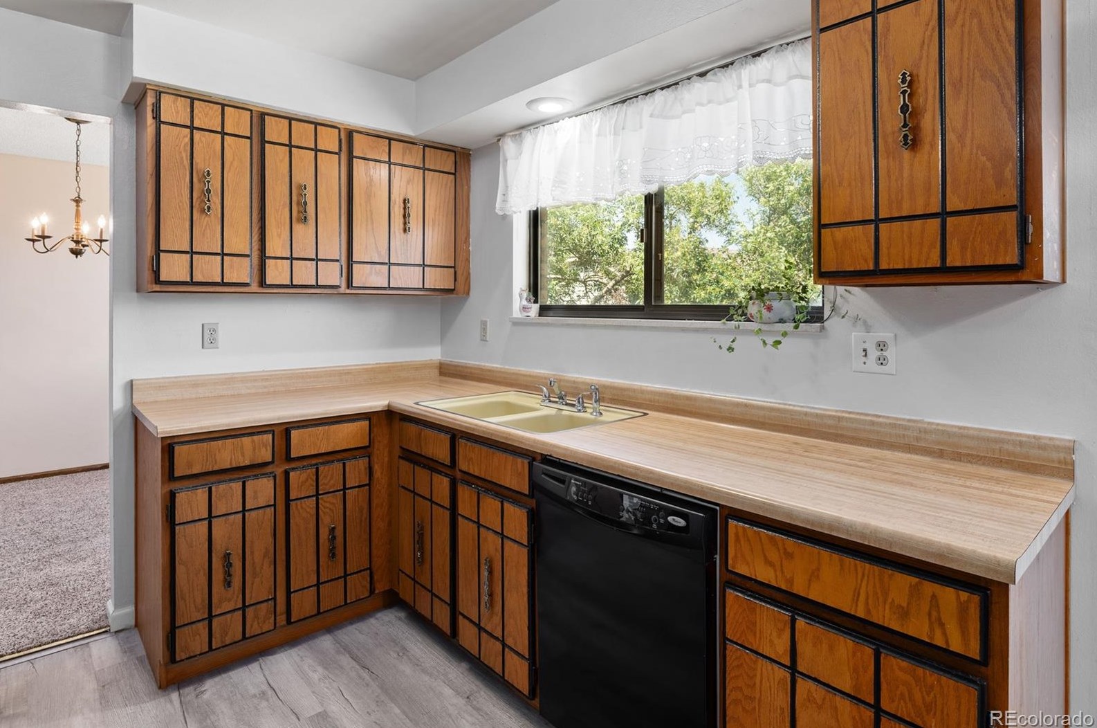 7263 Walker Pl, Littleton CO 80123-3145 exterior