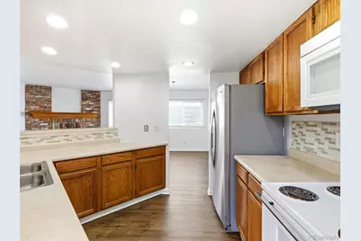 4246 S Granby Street #D, Aurora, CO 80014 - Photo 9