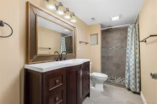 1547 S Haleyville St, Aurora, CO 80018 - Photo 31