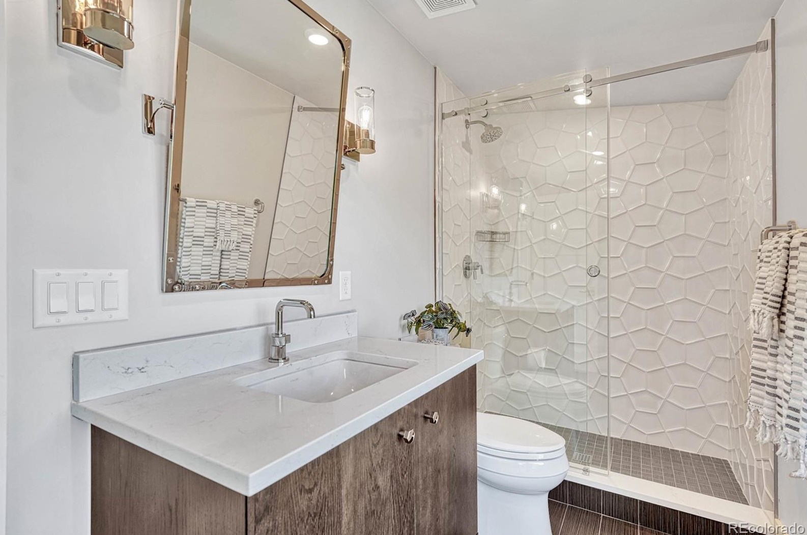 748 Bellaire St, Denver CO  80220-4937 exterior