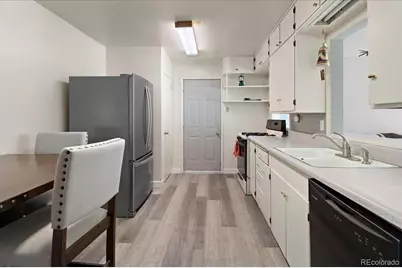 920 Central Court, Pueblo, CO 81003 - Photo 7