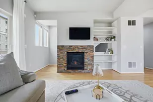 10241 Bellwether Ln, Lone Tree, CO 80124 - Photo 5