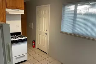 1987 Peoria St, Aurora, CO 80010 - Photo 17