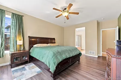 186 N Coolidge Way, Aurora, CO 80018 - Photo 5